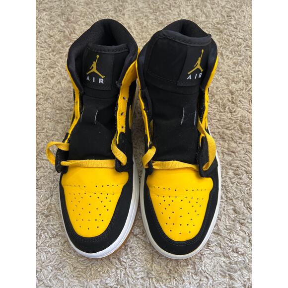 Air Jordan 1 Mid New Love Size 7 Men - Picture 2 of 4
